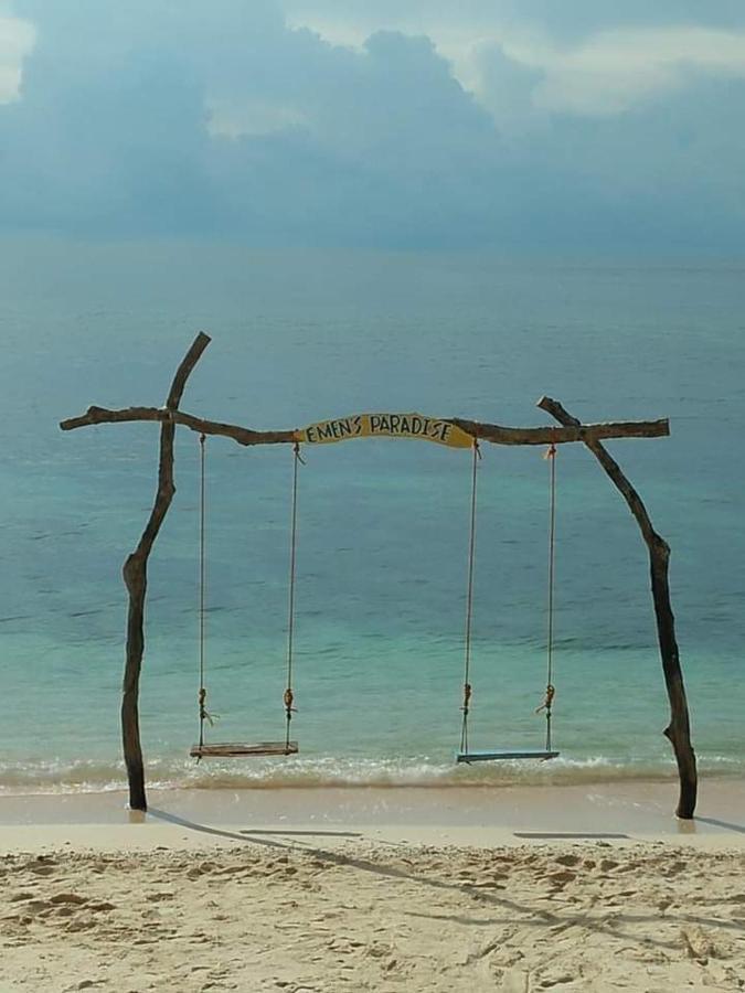 Emen'S Paradise Resort Buruanga Exterior photo